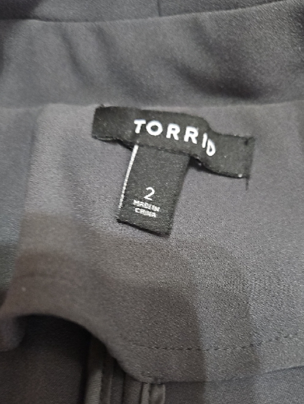 torrid Draped Open-Front Blazer - Picture 7 of 7